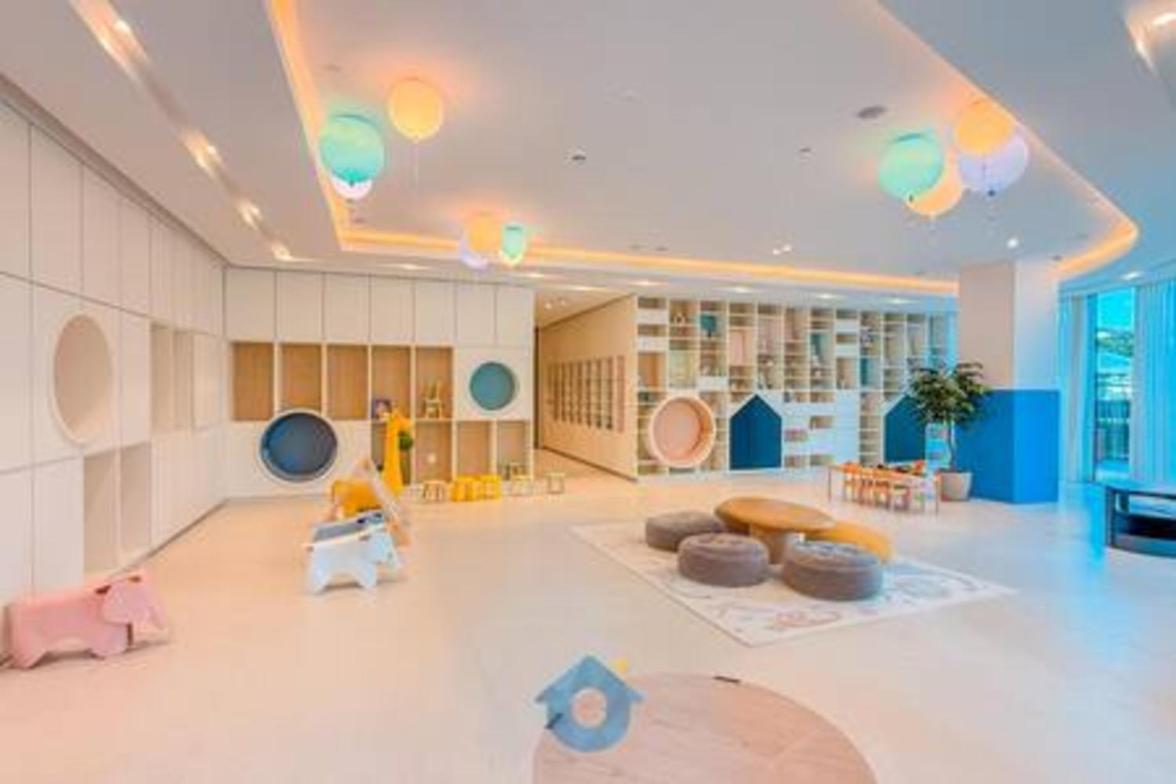 5610gr Sky-high Two Bedroom In Downtown Apartment