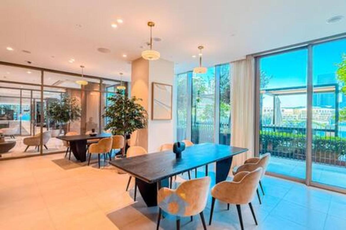 Apartment 5610gr Sky-high Two Bedroom In Downtown *