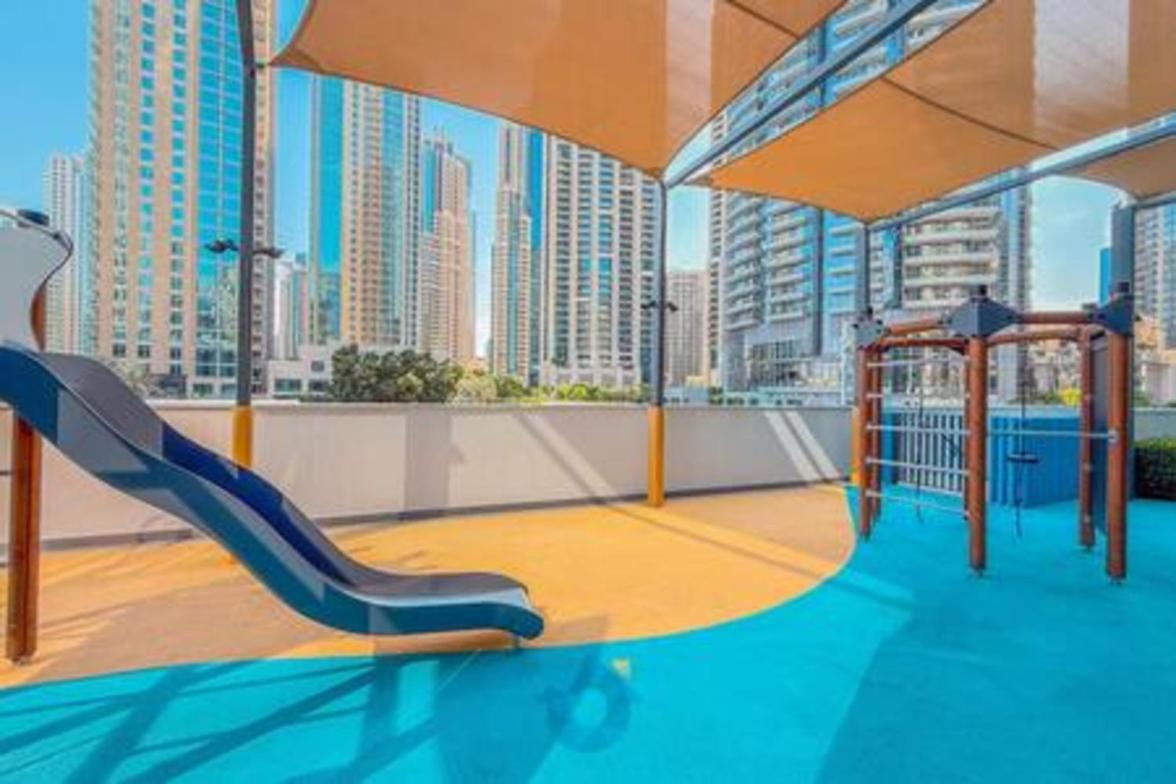 Apartment 5610gr Sky-high Two Bedroom In Downtown