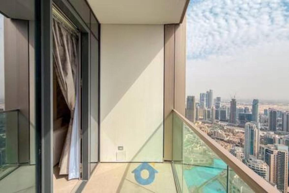 5610gr Sky-high Two Bedroom In Downtown Apartment *