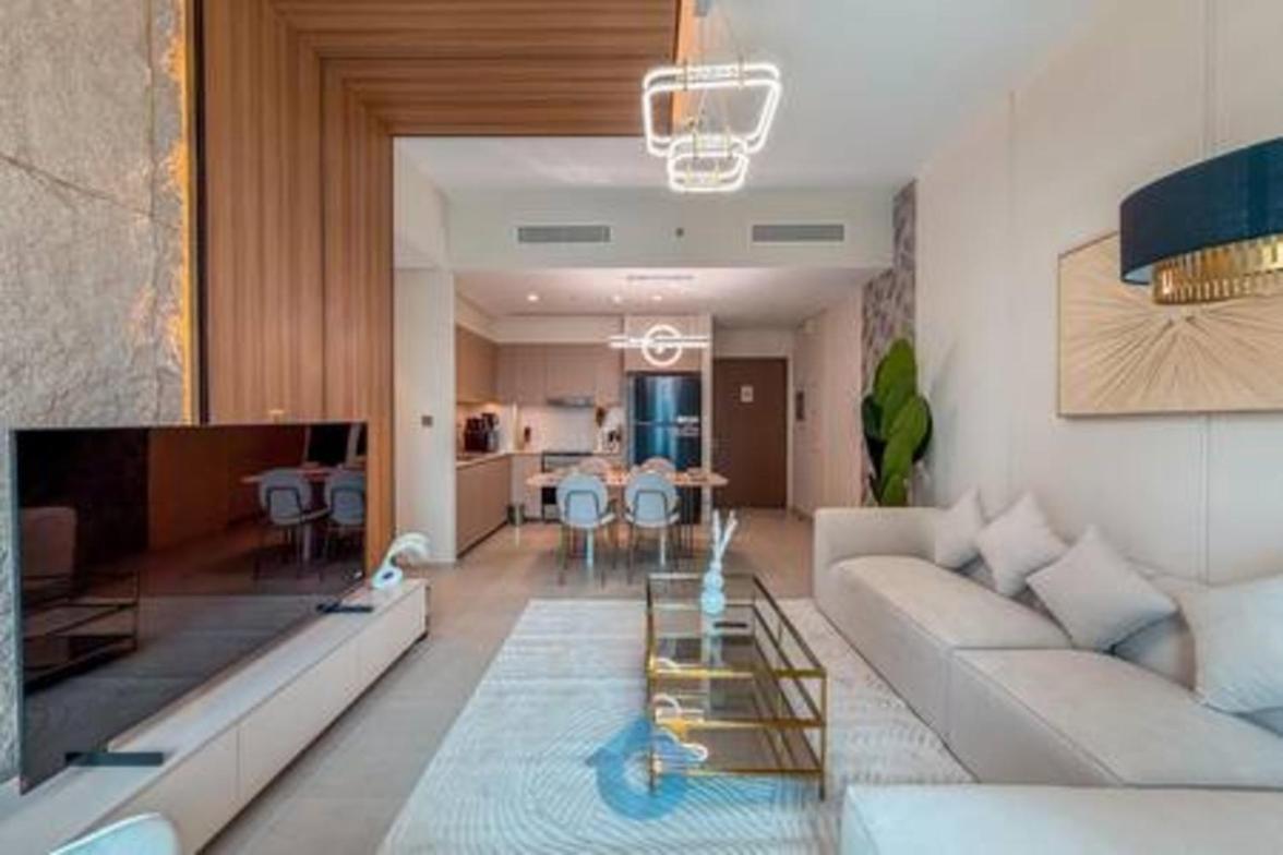 Apartment 5610gr Sky-high Two Bedroom In Downtown Dubai